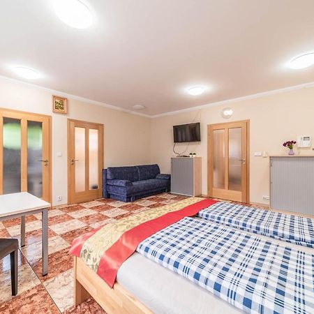 Apartmán blizko centra Prahy Prága Kültér fotó
